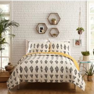 Justina Blakeney Prosperity 3 Piece Quilt King Set